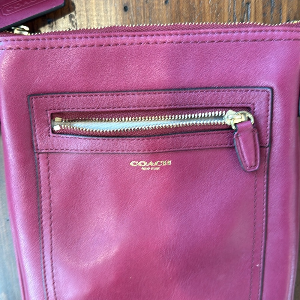 Coach Crossbody Purse Raspberry Pink/Red - Picture 3 of 9